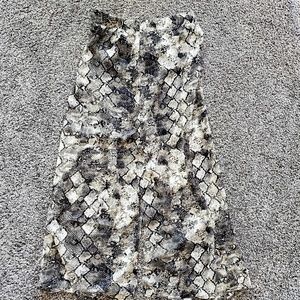 MAURICES NWOT adorable long skirt size L